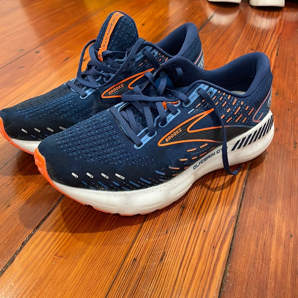 brooks Glycerin GTS / less than 50 miles